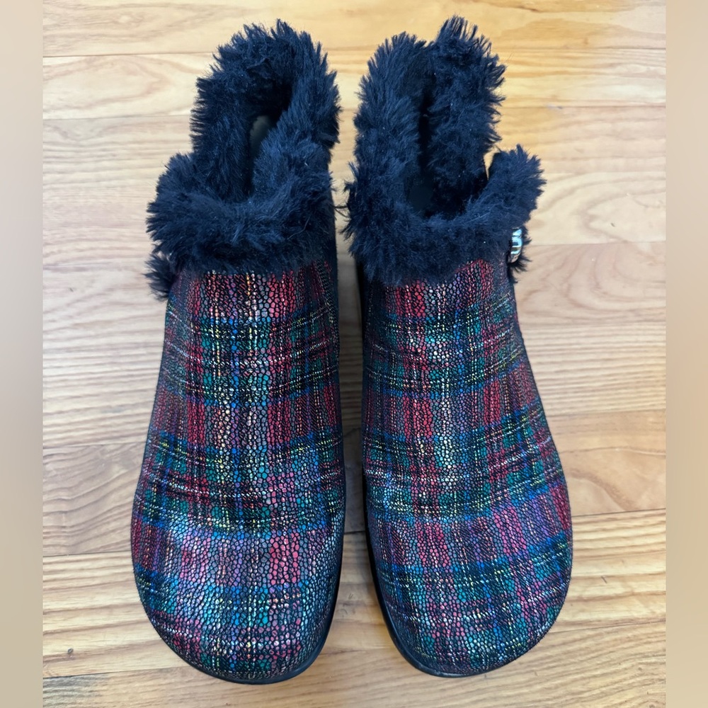 Alegria Tartan Plaid Ankle Booties, Sz 8